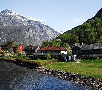 Whitsun Fjordland