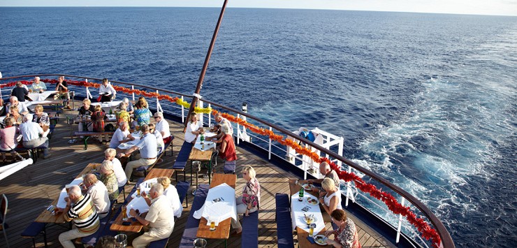 Travelling to Port
