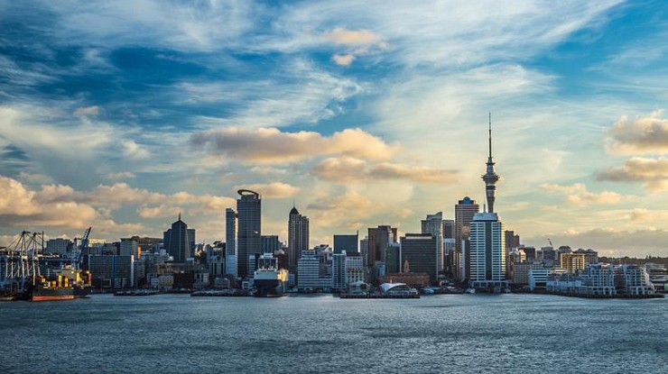 Southbound Voyage to Auckland Image 5
